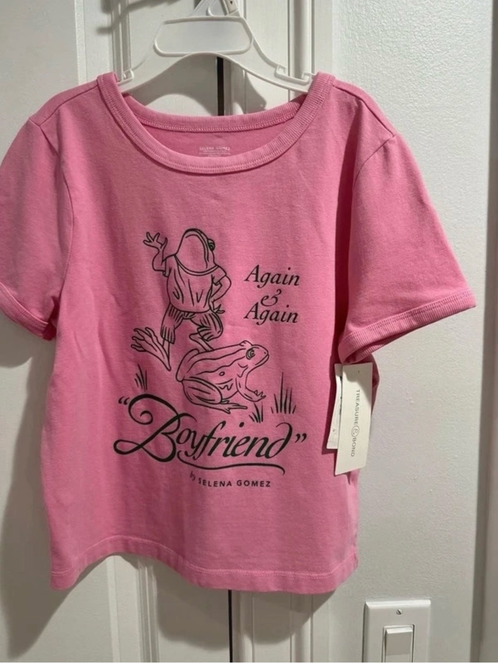 Selena Gomez Pink Frog Graphic Tee - "Boyfriend" Print